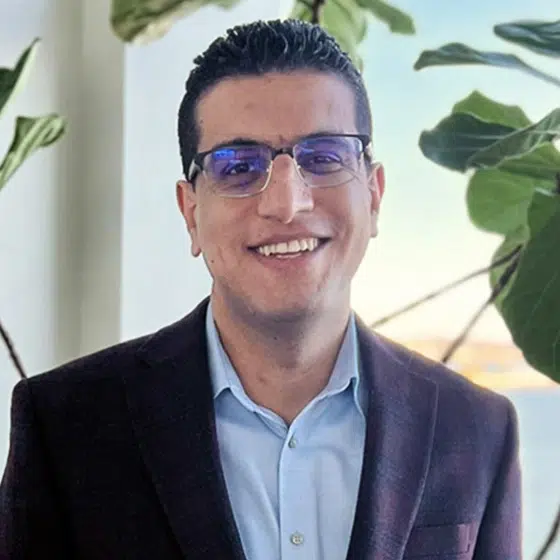 Dr. Mina Makram