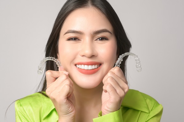 Reasons To Choose Invisalign® To Straighten Your Teeth